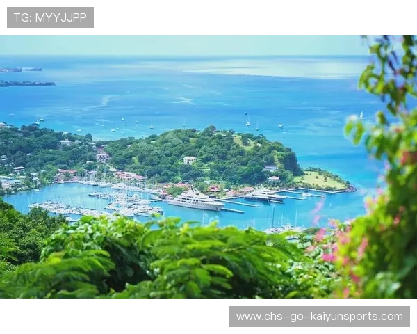 格林纳达高山徒步与运动旅游结合，格林纳达地理位置